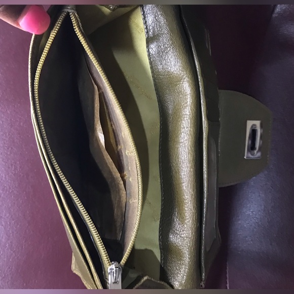 Louis Vuitton and Feragamo rehab wallet set - Picture 16 of 16